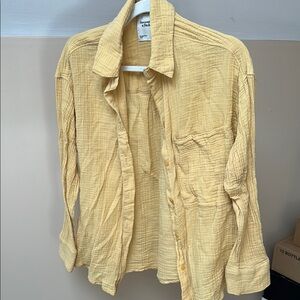 Abercrombie Yellow Crinkle Button Down, M